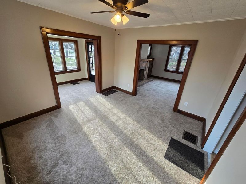 2570 E 5th Avenue, Columbus, OH 43219 Photo 24