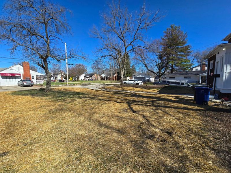 2570 E 5th Avenue, Columbus, OH 43219 Photo 42