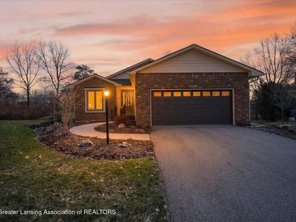 3518 Apple Valley Road, Okemos, MI 48864