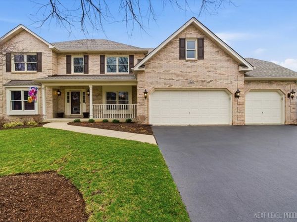 1220 Davey Drive , Batavia, IL 60510