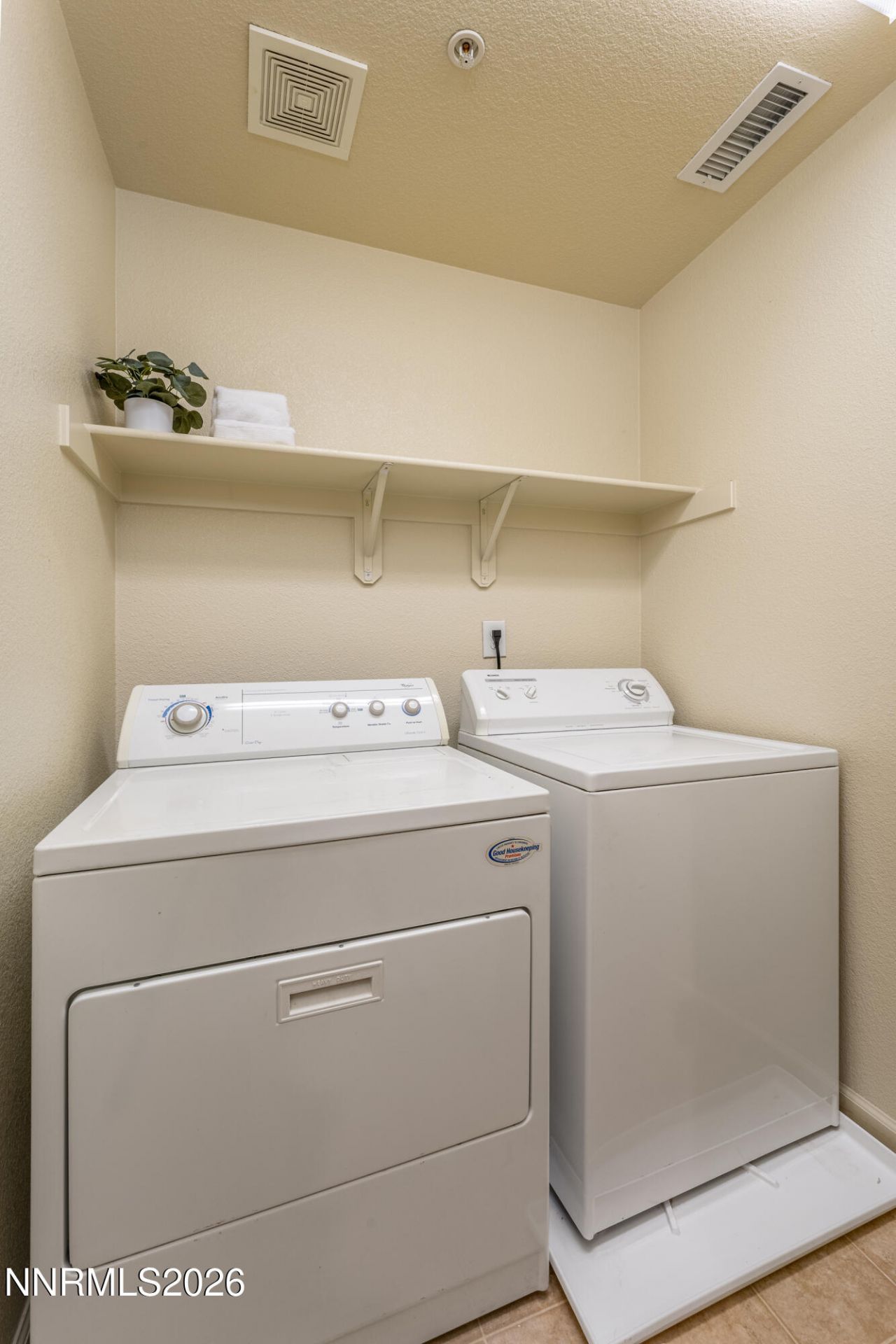 5790 Vista Serena Way, Unit 104, Sparks, NV 89436 Photo