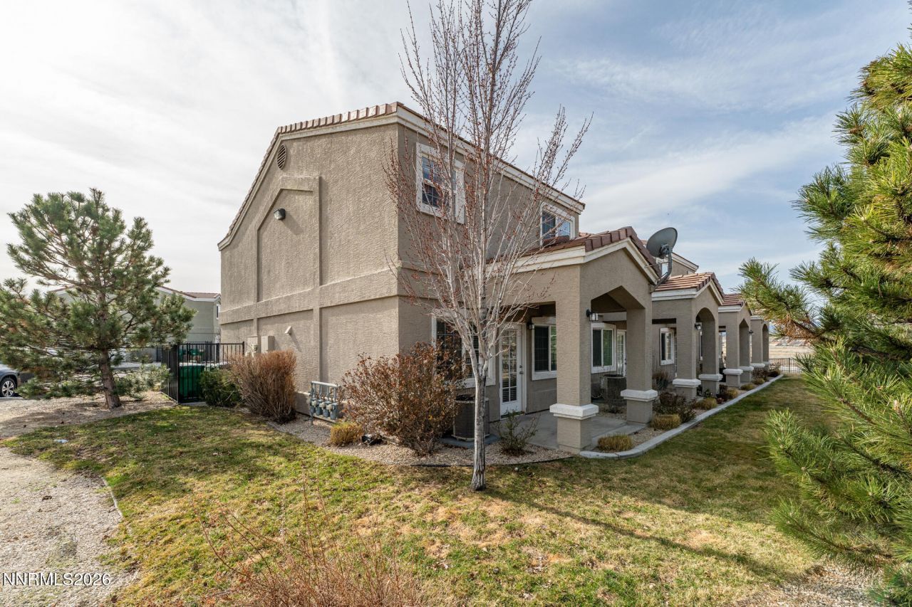 5790 Vista Serena Way, Unit 104, Sparks, NV 89436 Photo