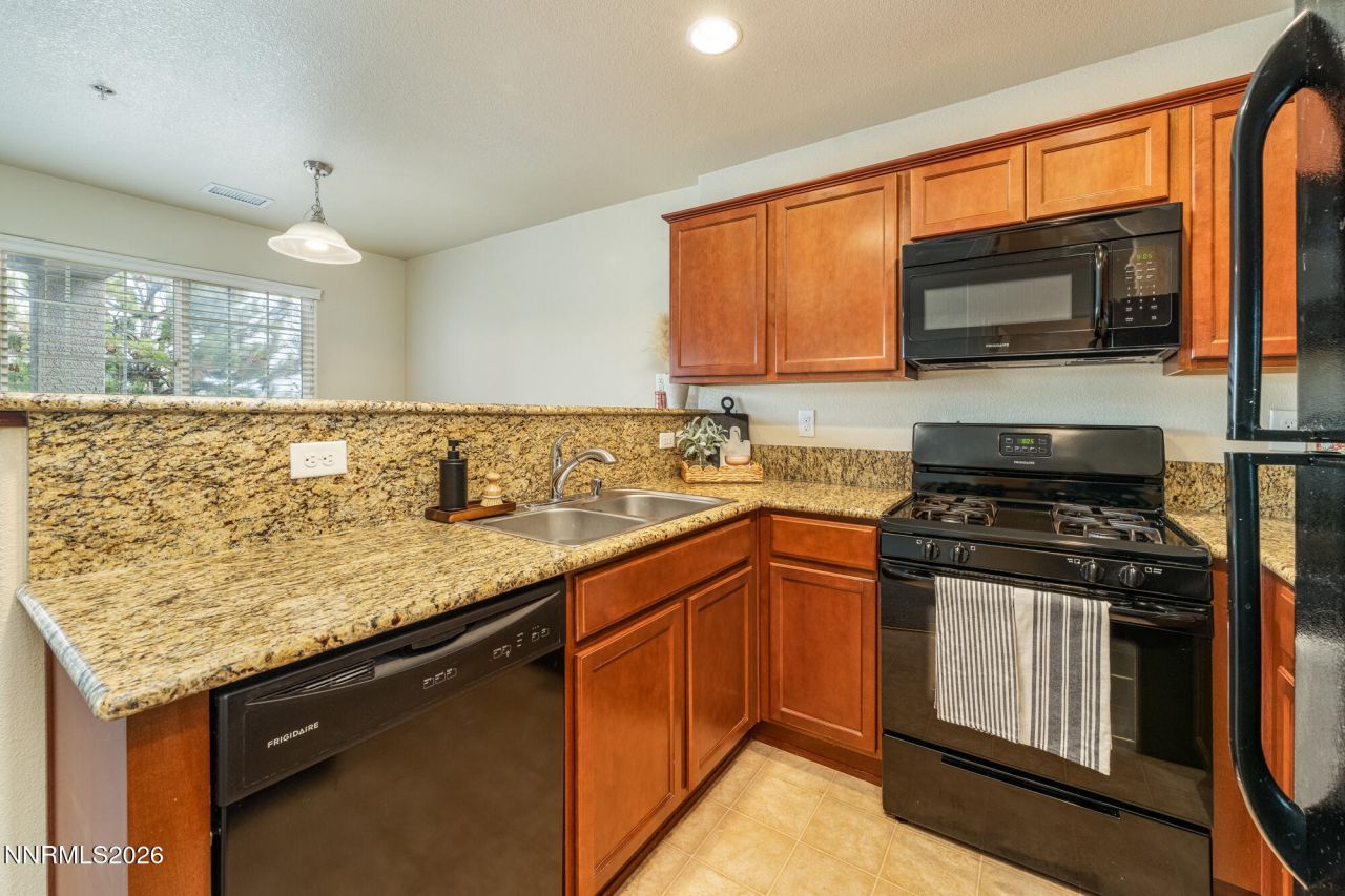 5790 Vista Serena Way, Unit 104, Sparks, NV 89436 Photo