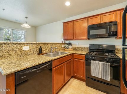 5790 Vista Serena Way, Unit 104, Sparks, NV 89436 Photo