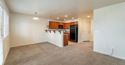 5790 Vista Serena Way, Unit 104, Sparks, NV 89436 Photo
