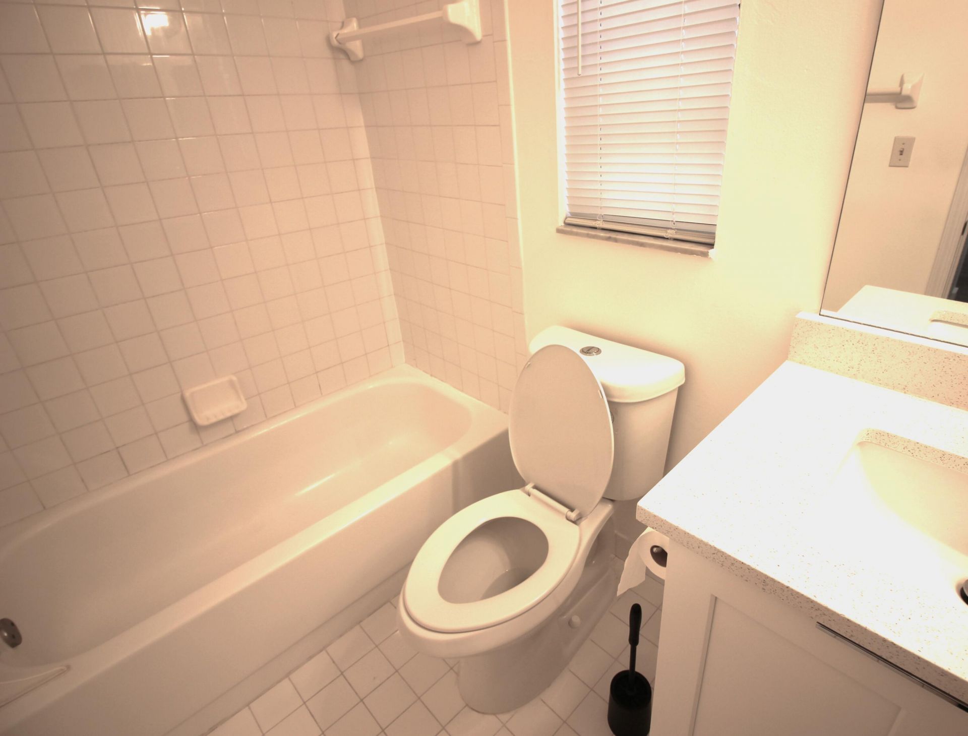 2900 Olivewood Terrace, Unit 206, Boca Raton, FL 33431 Photo