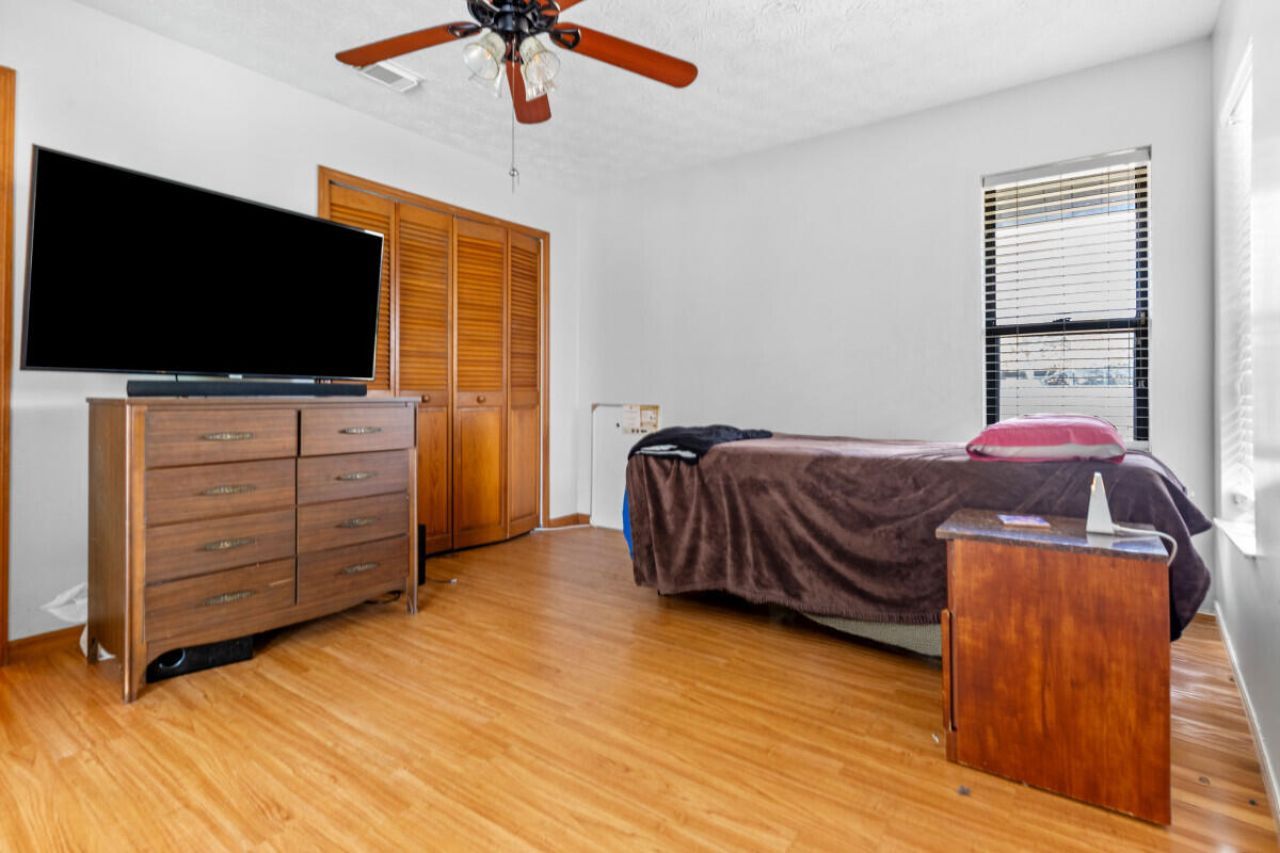 1119 SE Cambridge Drive, Port Saint Lucie, FL 34952 Photo