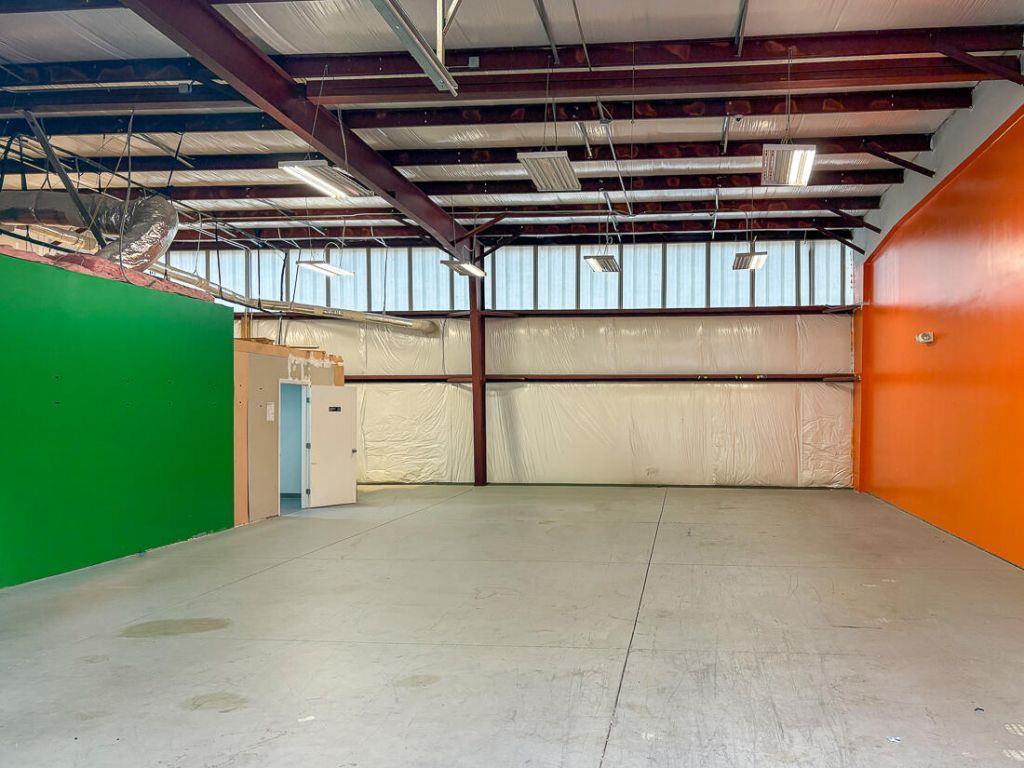 9481 Industrial Center Drive Photo 11