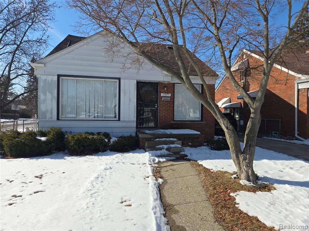 19953 Regent Drive , Detroit, MI 48205 Main Photo