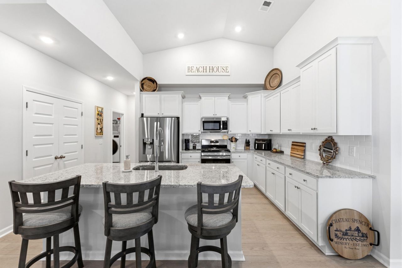 702 Isle Verde Dr Photo 13