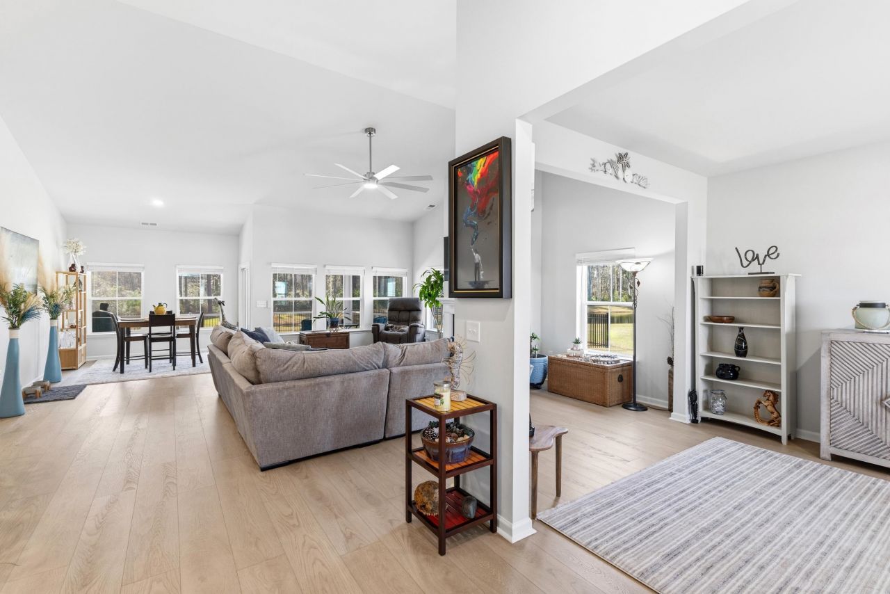 702 Isle Verde Dr Photo 7