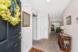 218 Dupont Way photo 4