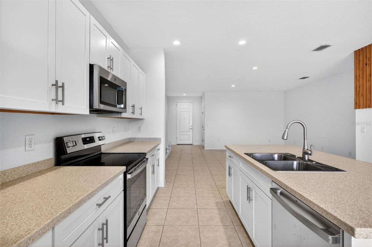 8667 Canyon Creek Trail, Parrish, FL 34219 Photo