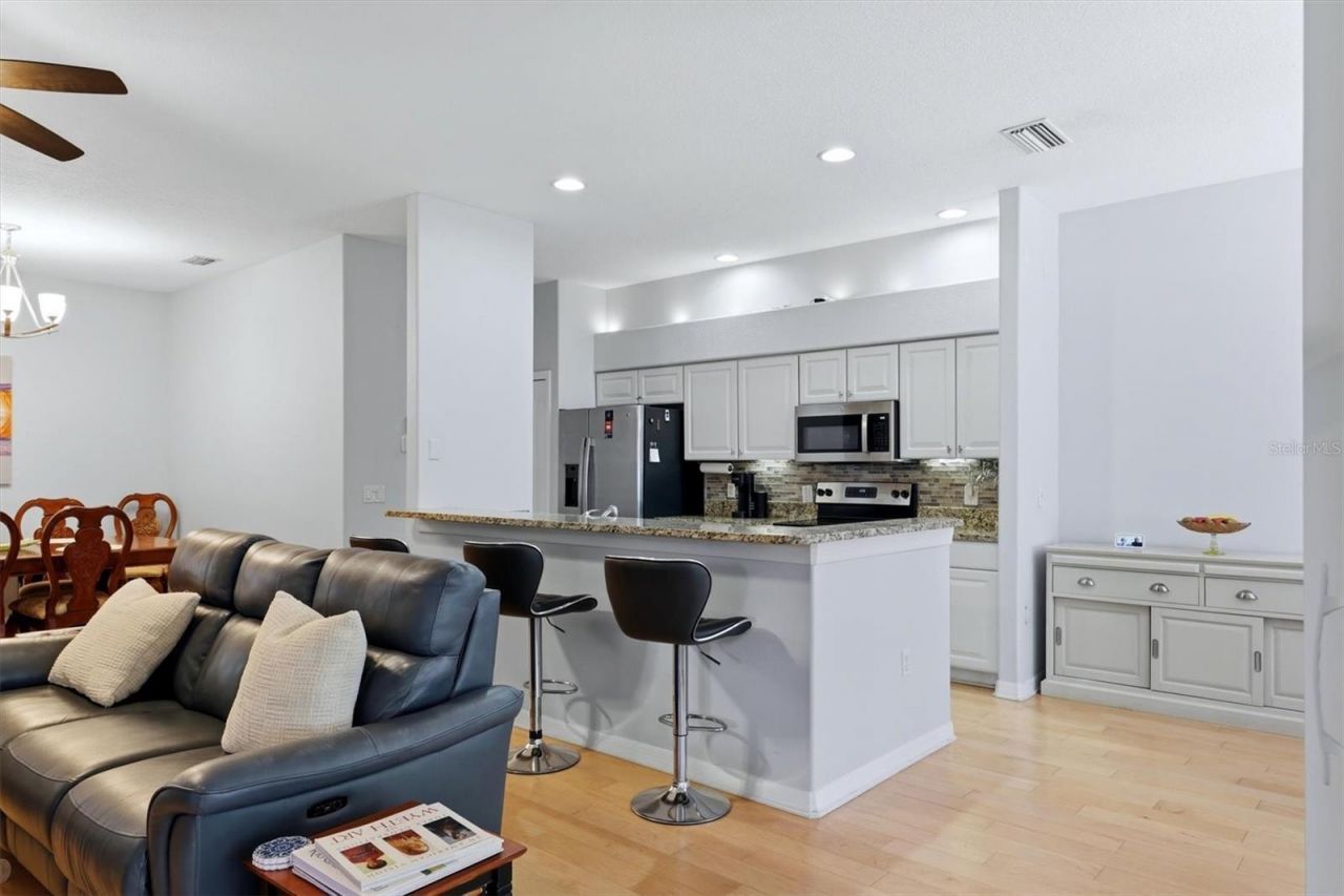 6726 W Country Club Lane, Sarasota, FL 34243 Photo