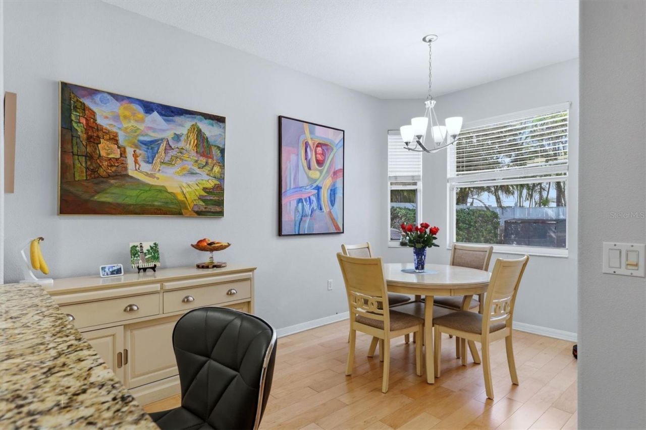 6726 W Country Club Lane, Sarasota, FL 34243 Photo