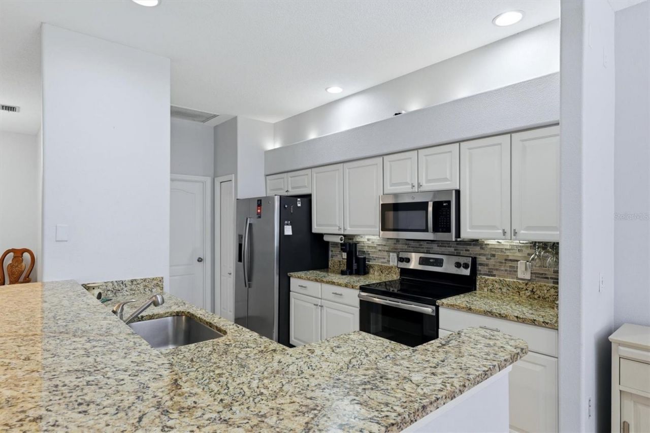 6726 W Country Club Lane, Sarasota, FL 34243 Photo