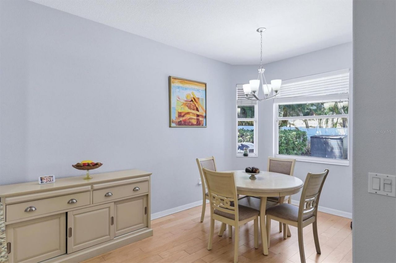 6726 W Country Club Lane, Sarasota, FL 34243 Photo