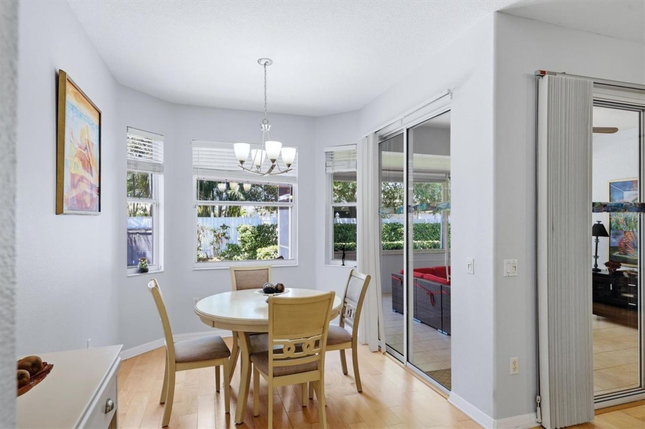 6726 W Country Club Lane, Sarasota, FL 34243 Photo
