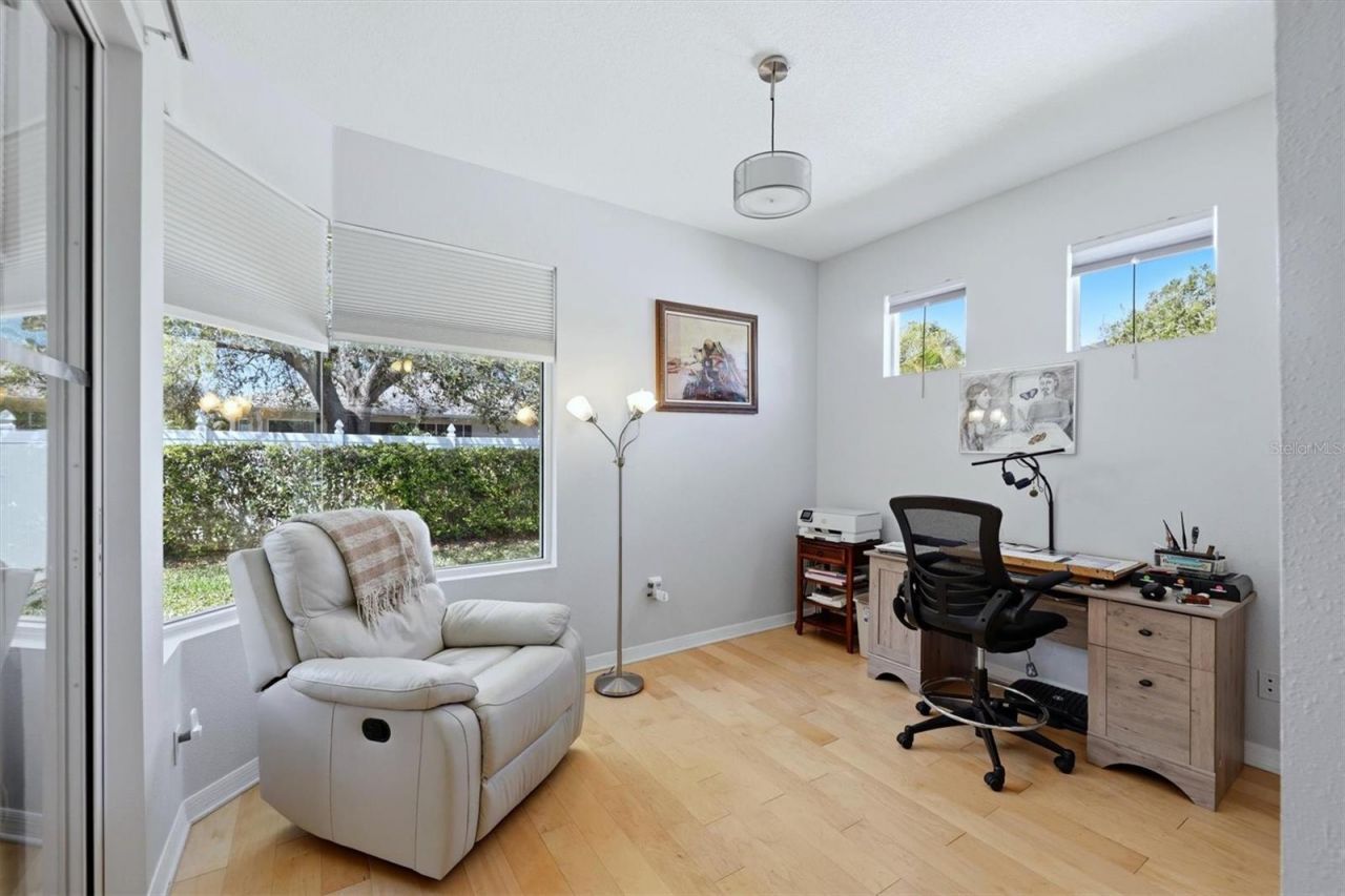 6726 W Country Club Lane, Sarasota, FL 34243 Photo