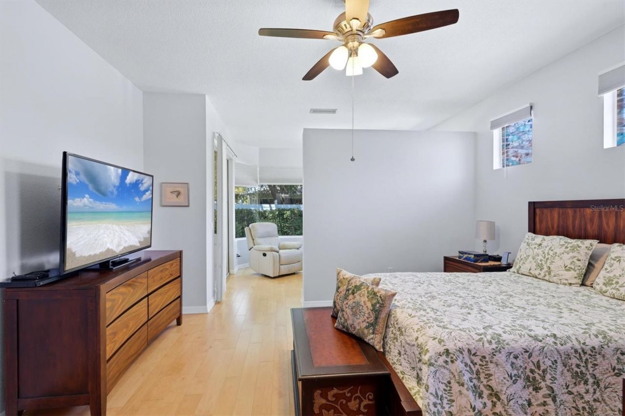 6726 W Country Club Lane, Sarasota, FL 34243 Photo