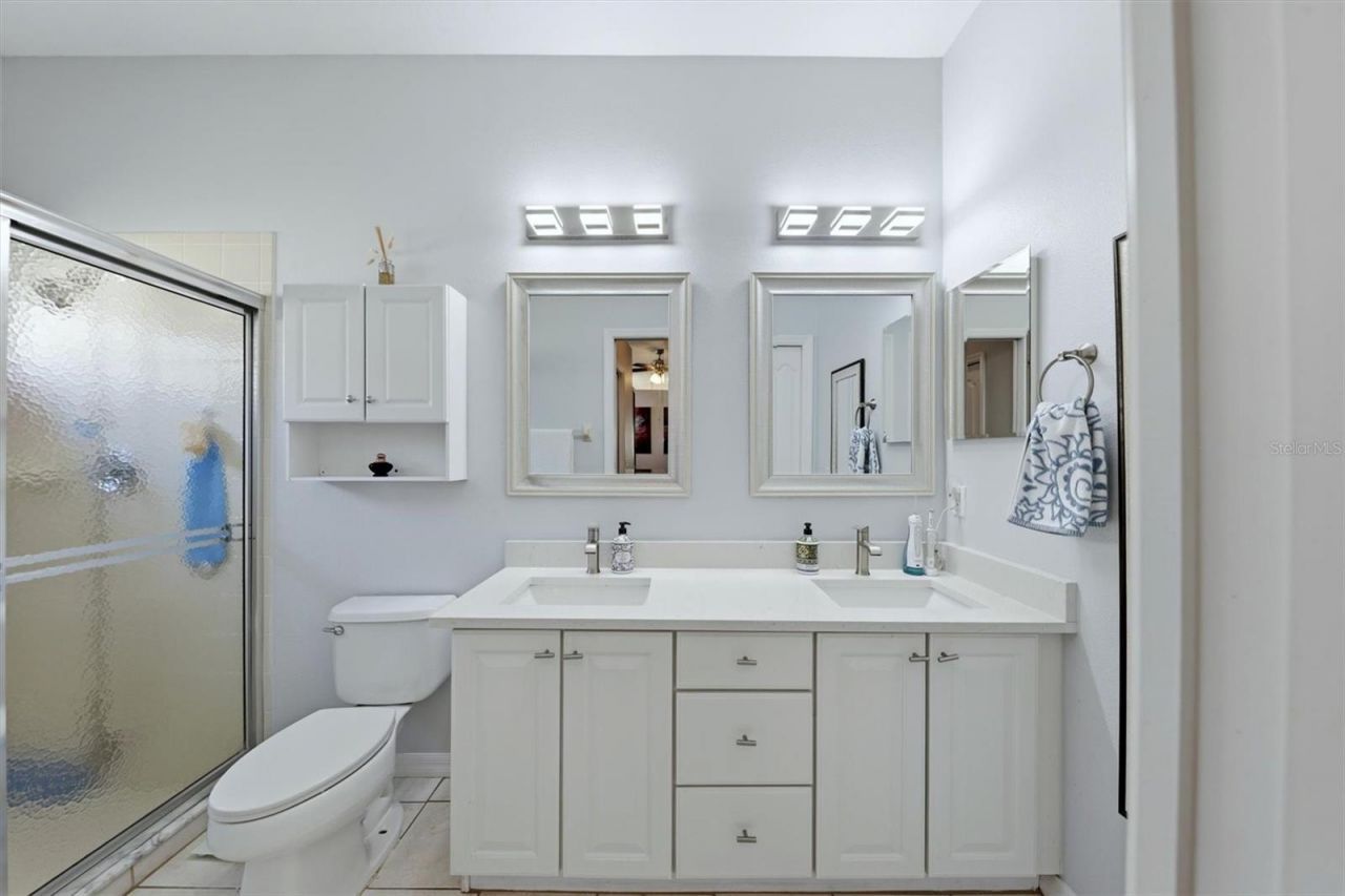 6726 W Country Club Lane, Sarasota, FL 34243 Photo