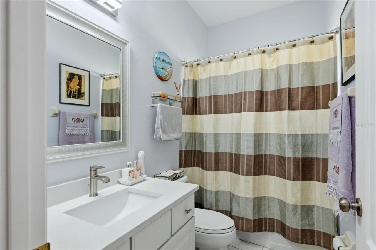 6726 W Country Club Lane, Sarasota, FL 34243 Photo