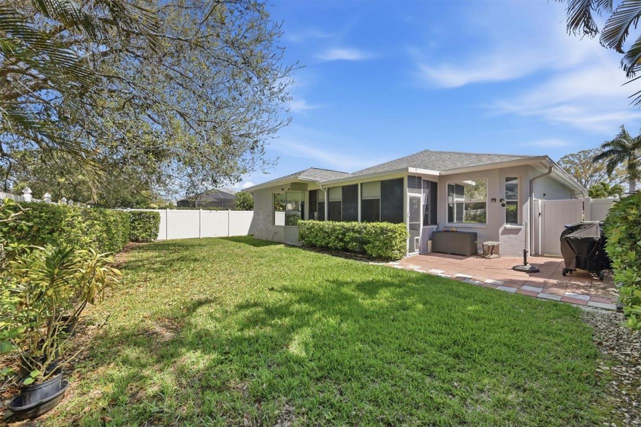 6726 W Country Club Lane, Sarasota, FL 34243 Photo