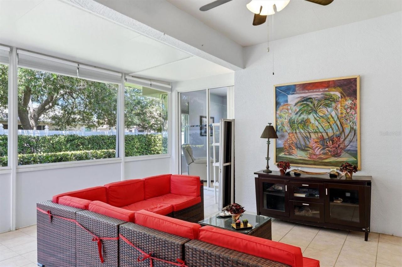 6726 W Country Club Lane, Sarasota, FL 34243 Photo