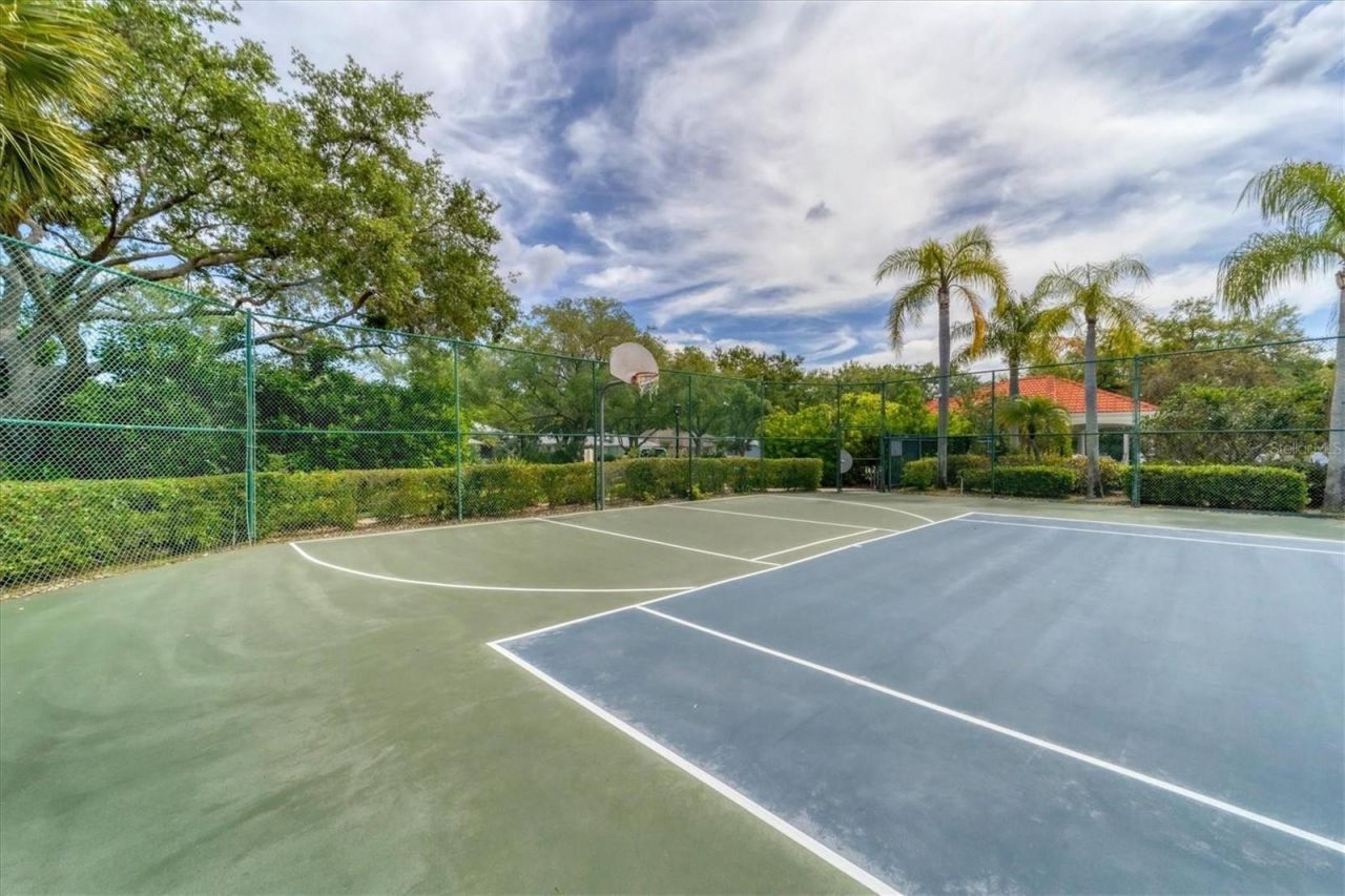 6726 W Country Club Lane, Sarasota, FL 34243 Photo