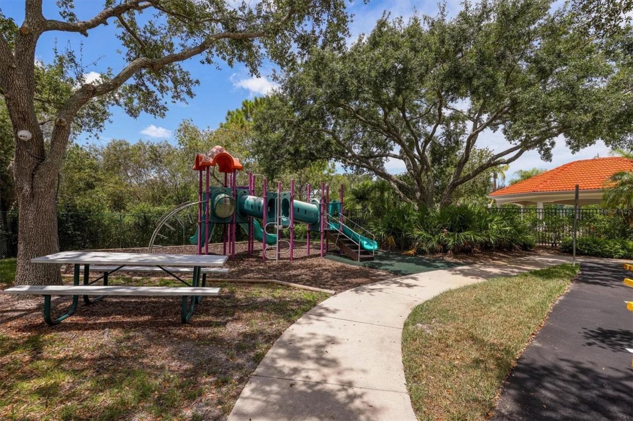 6726 W Country Club Lane, Sarasota, FL 34243 Photo