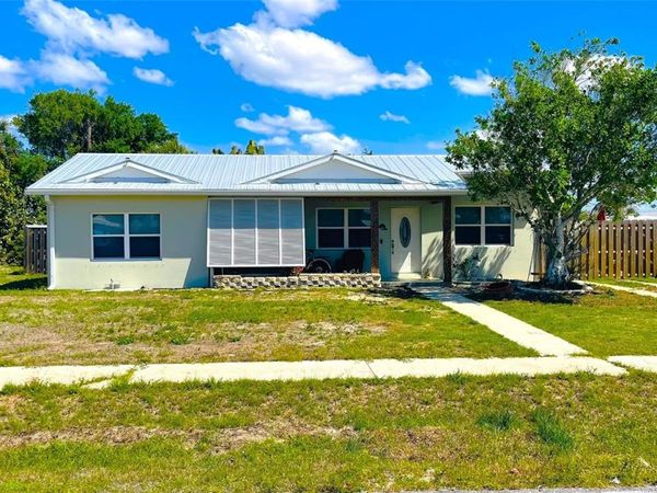 3420 WESTLUND TERRACE , PORT CHARLOTTE, FL 33952