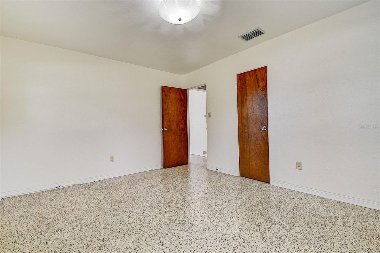 2518 40th Avenue N, Saint Petersburg, FL 33710 Photo