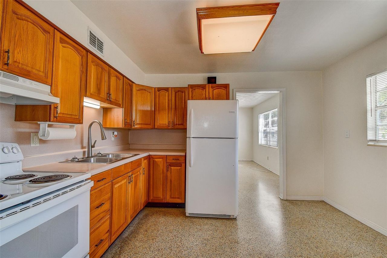 2518 40th Avenue N, Saint Petersburg, FL 33710 Photo