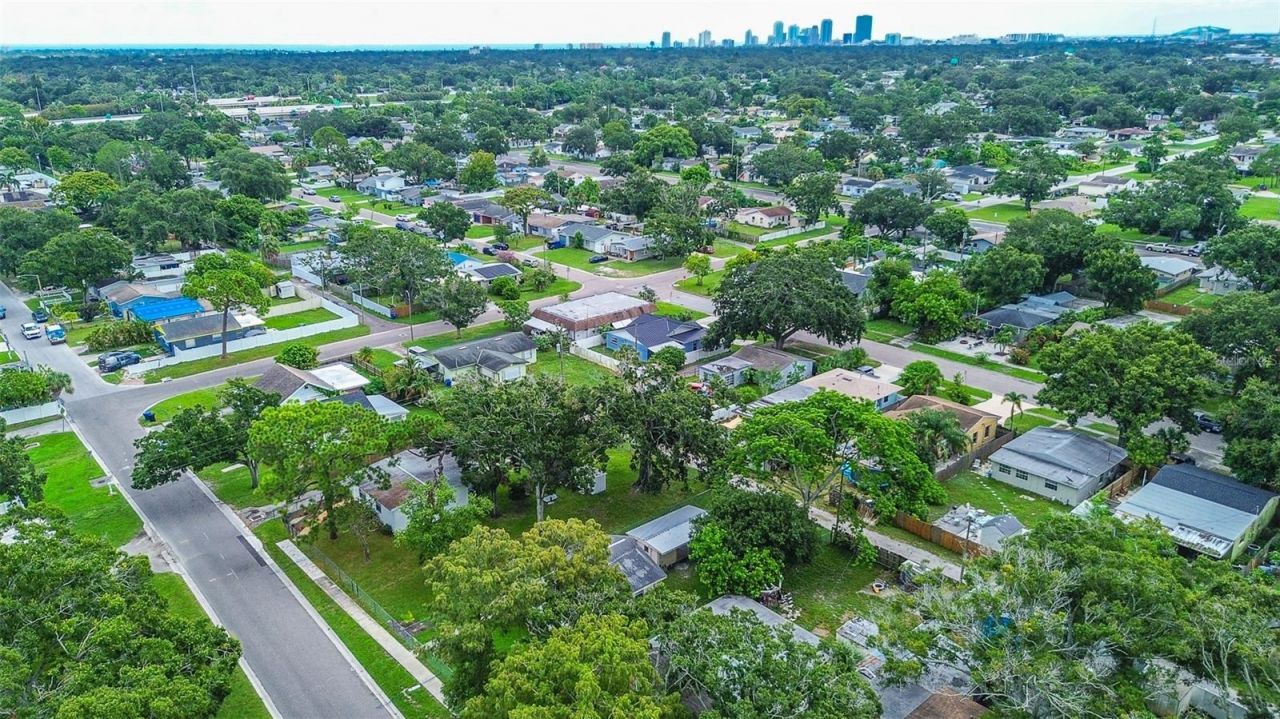 2518 40th Avenue N, Saint Petersburg, FL 33710 Photo