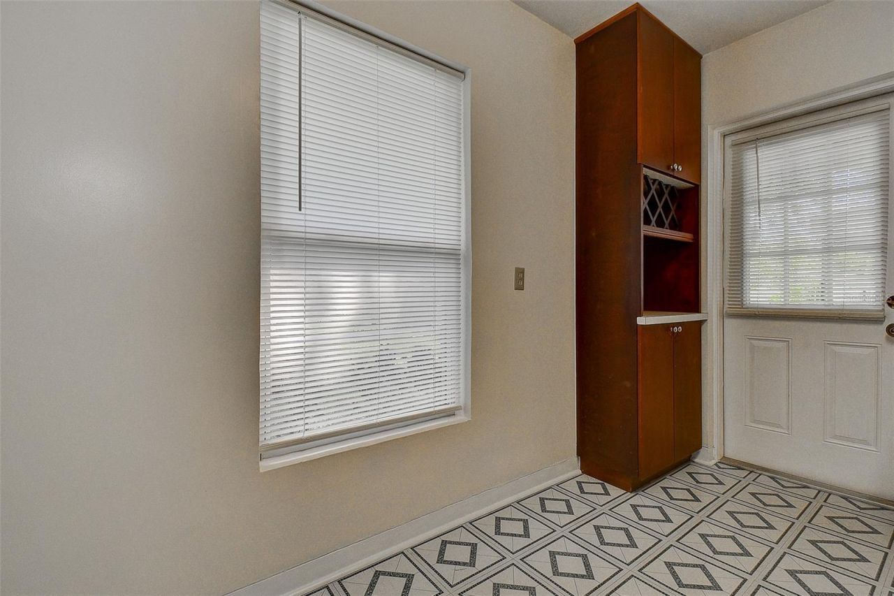 2534 40th Avenue N, Saint Petersburg, FL 33714 Photo