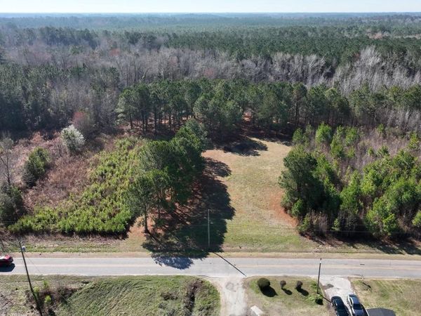 908 W 6th Street, Tabor City, NC 28463