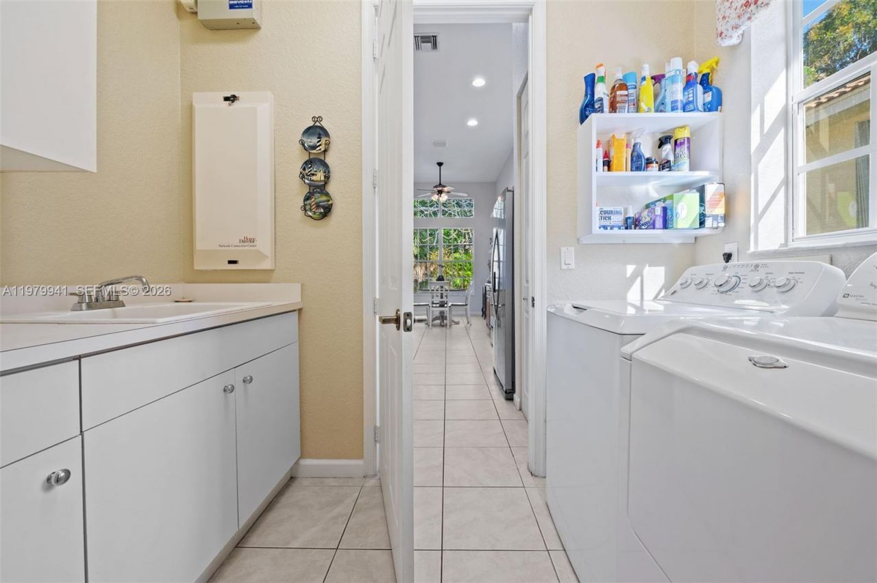 132 Via Castilla , Jupiter, FL 33458 Photo