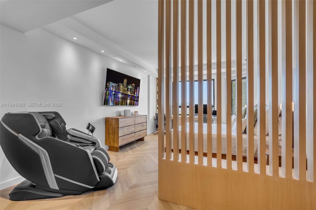 151 Crandon Blvd , Unit 1035, Key Biscayne, FL 33149 Photo