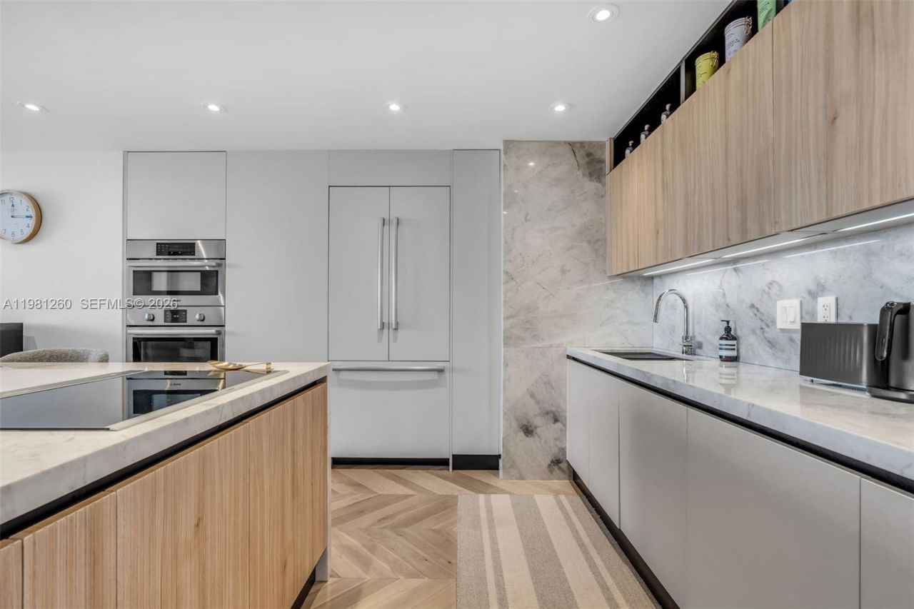 151 Crandon Blvd , Unit 1035, Key Biscayne, FL 33149 Photo