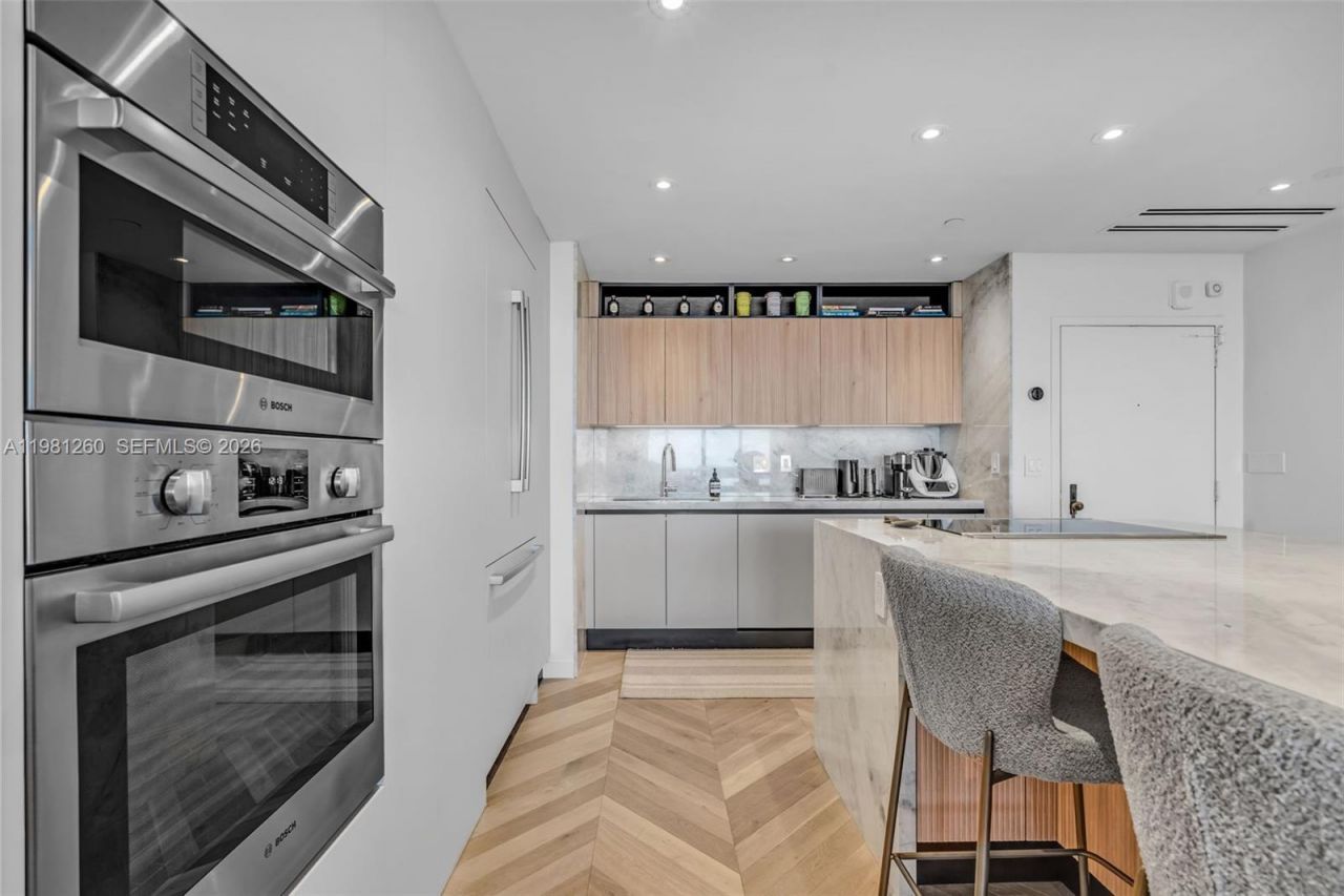 151 Crandon Blvd , Unit 1035, Key Biscayne, FL 33149 Photo