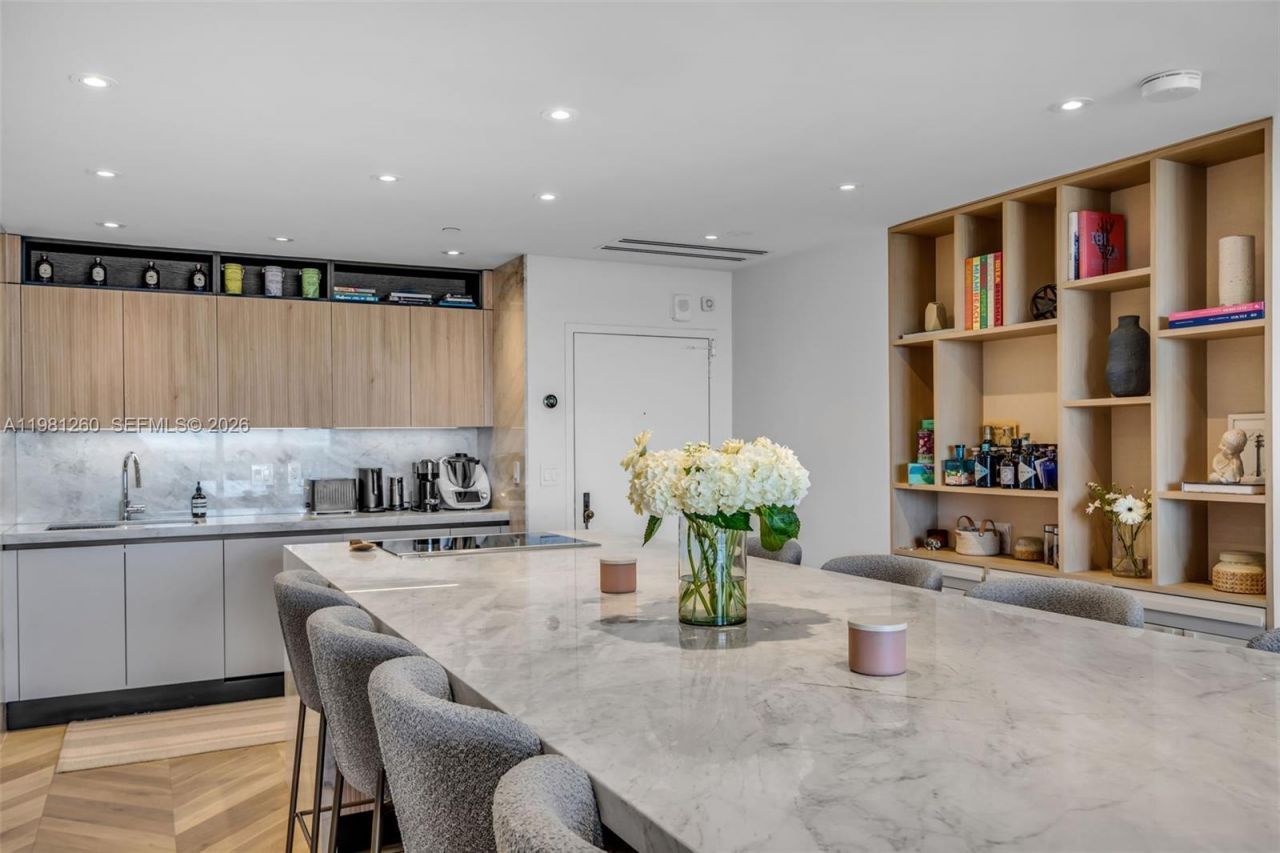 151 Crandon Blvd , Unit 1035, Key Biscayne, FL 33149 Photo