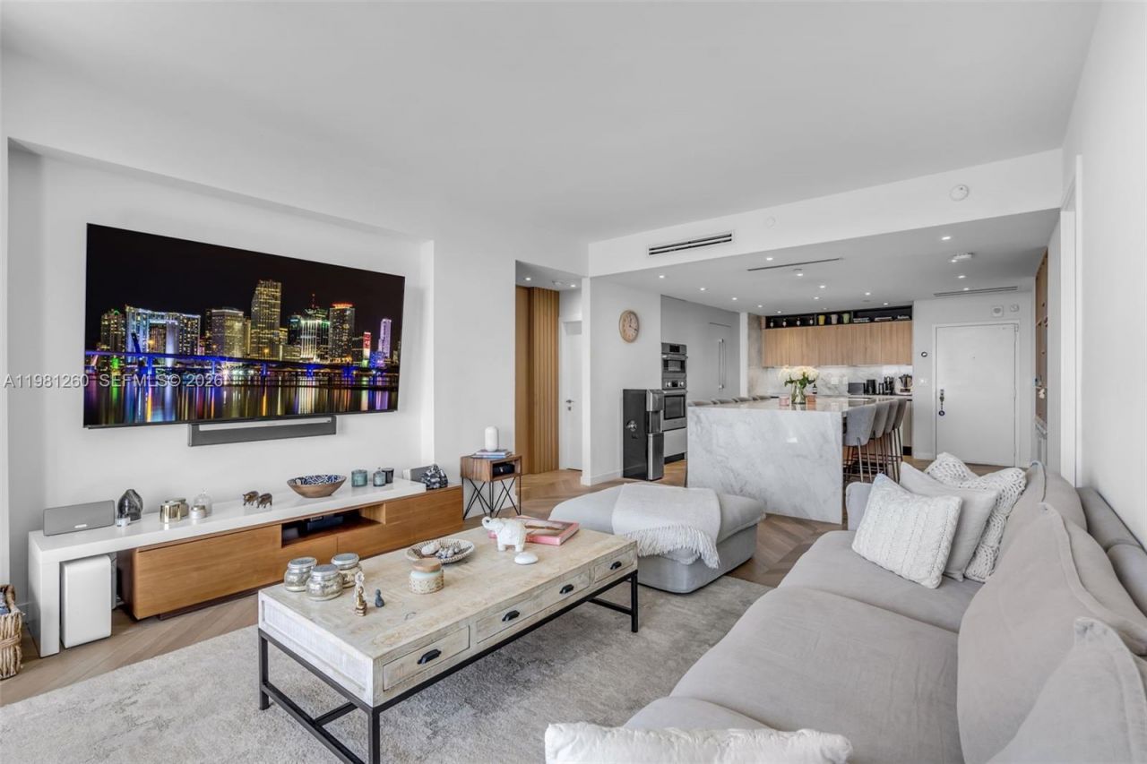 151 Crandon Blvd , Unit 1035, Key Biscayne, FL 33149 Photo