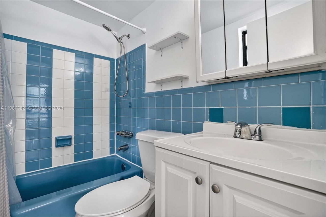 1600 S Le Jeune Rd, Unit 6, Coral Gables, FL 33134 Photo