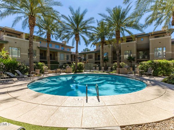 815 E ROSE Lane, Unit 129, Phoenix, AZ 85014