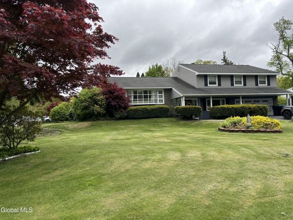 1336 Wemple Lane, Niskayuna, NY 12309