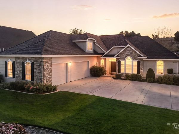 1007 W Oakhampton Drive, Eagle, ID 83616