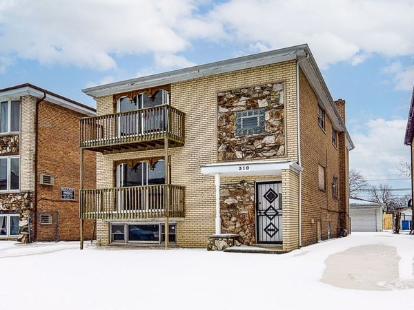 310 Yates Avenue , Calumet City, IL 60409