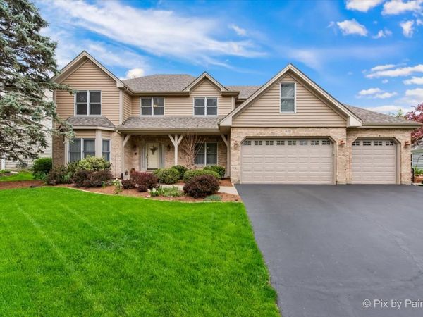 680 SPRUCE TREE Drive , Cary, IL 60013