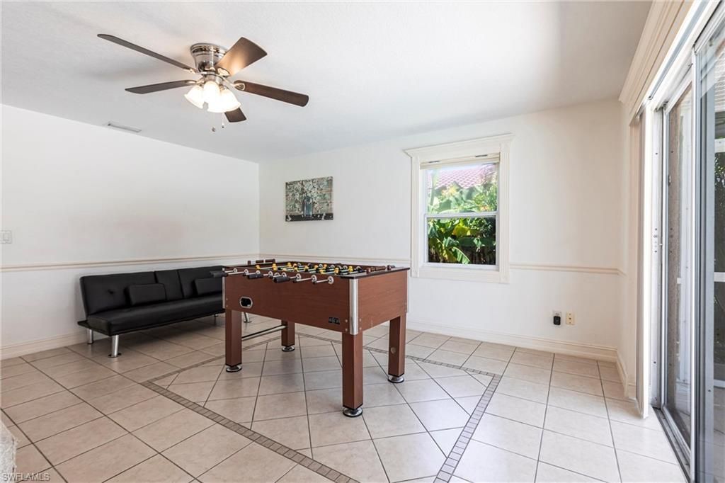 1623 SE 39th Ter, Cape Coral, FL 33904 Photo