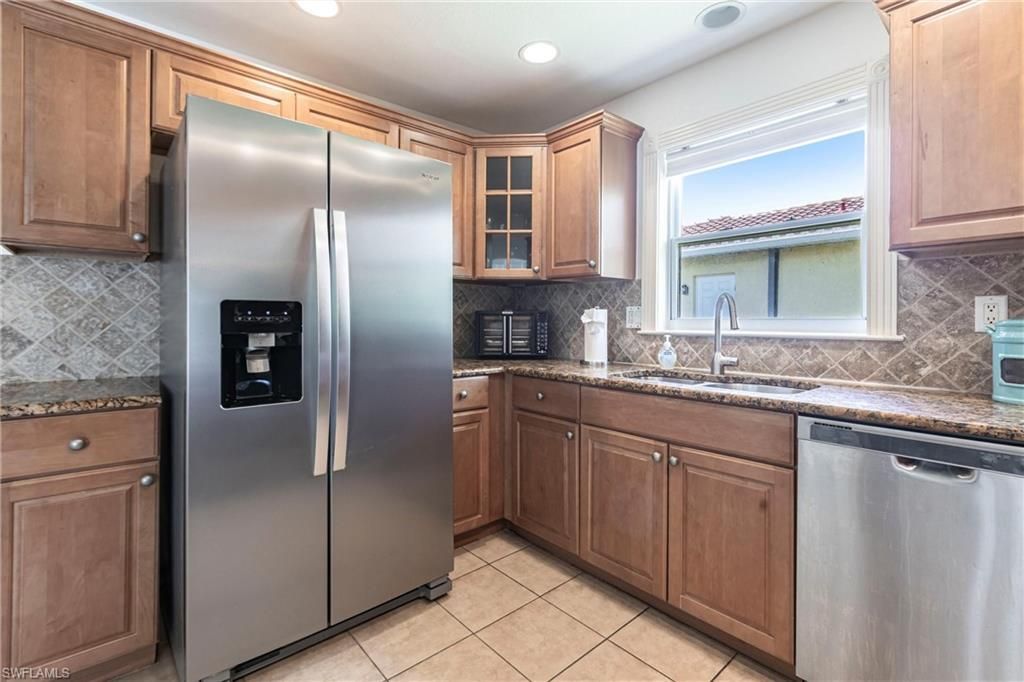 1623 SE 39th Ter, Cape Coral, FL 33904 Photo